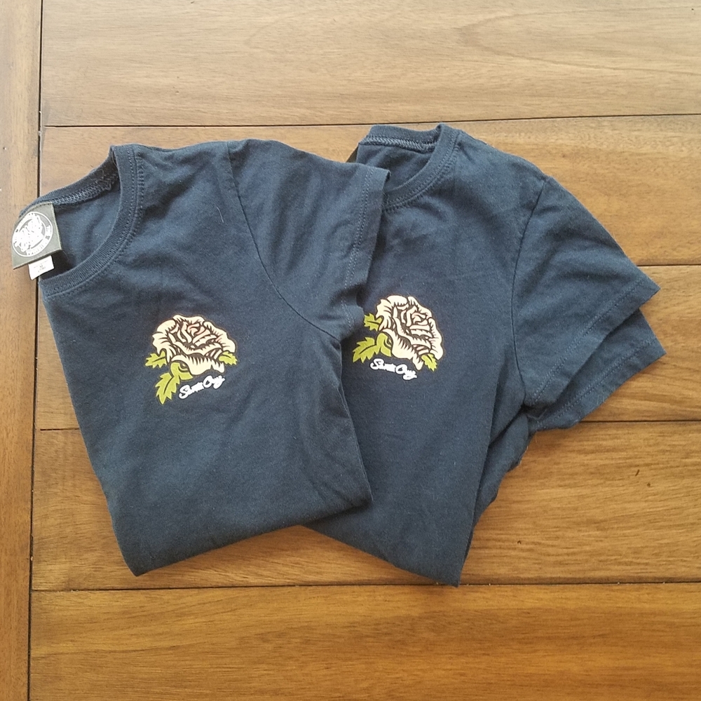 Santa Cruz girls rose tee